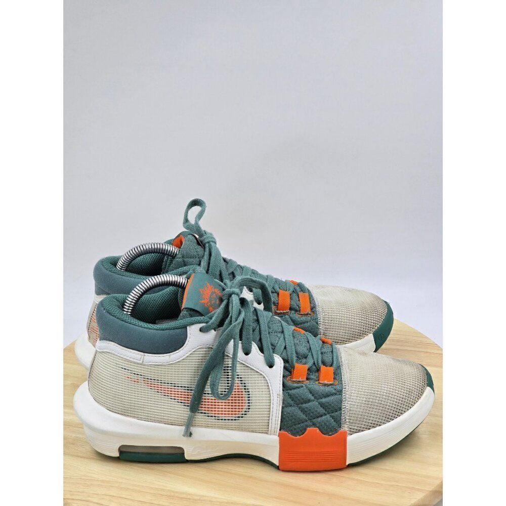 NIKE LEBRON WITNESS 8 VIII Sail/orange FB2239-101 Men's Basketball Shoe Size 7.5